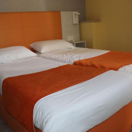 Hotel De France Boulogne-Billancourt Zewnętrze zdjęcie