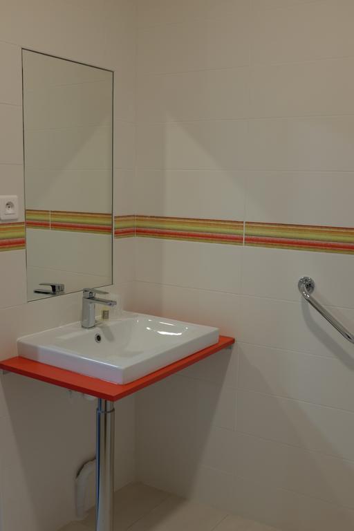 Hotel De France Boulogne-Billancourt Pokój zdjęcie