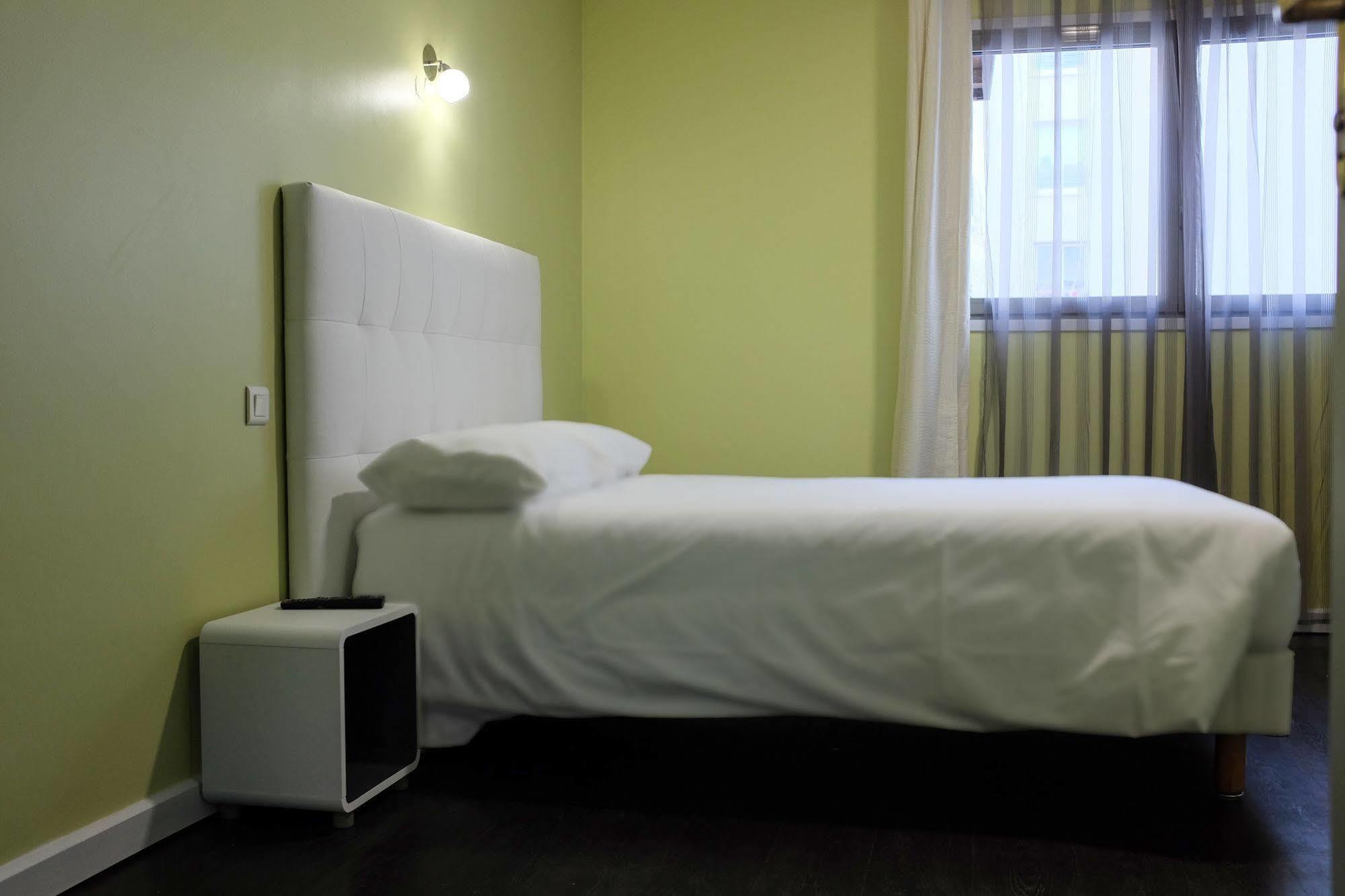 Hotel De France Boulogne-Billancourt Zewnętrze zdjęcie