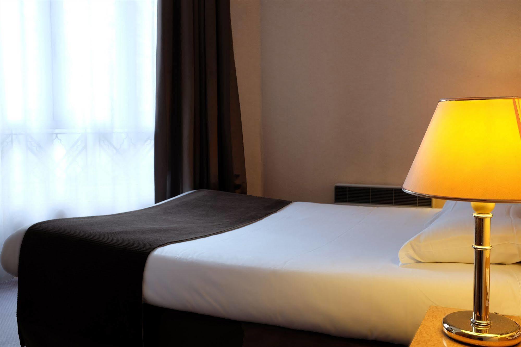 Hotel De France Boulogne-Billancourt Zewnętrze zdjęcie